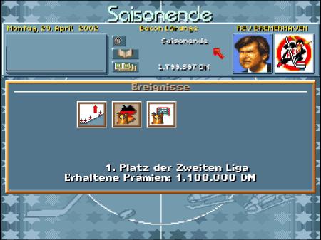 Der Saisonende Bildschirm gibt Information über das erreichte. In diesem Fall den ersten Platz der 2.Liga und die erhaltnen Prämien.