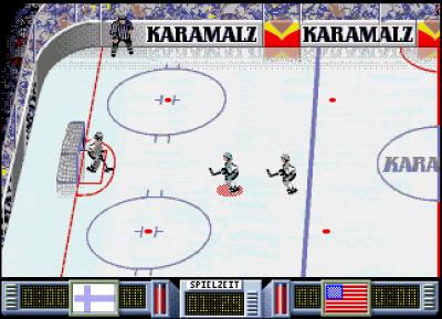 Angriff auf das Tor der Finnen, noch ist das Spiel sehr ausgeglichen.