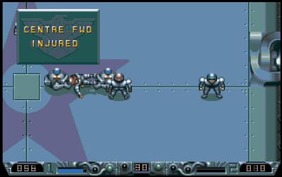 Spieler können sich verletzen, dann werden sie von Robotern abgeholt und auf dem Amiga hören wir das bekannte: Icecream, Icecream