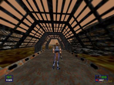 Auf der Monorail müssen wir vor allem darauf achten, nicht herunterzufallen..