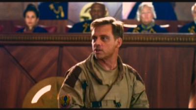 Wir stehen in der Senatsverhandlung und wollen den Krieg mit den Grenzwelten verhindern.